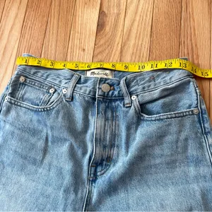 Madewell Jeans Womens 26 Blue 90s Straight High Rise Light Wash Distressed thumbnail 3