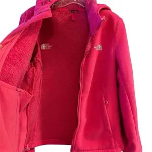 The North Face Women's‎ Pink Sherpa Fleece Hooded Jacket Size M thumbnail 4