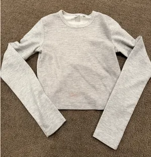 TNA Aritzia Long Sleeve Top thumbnail 2