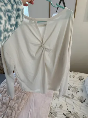 Old Navy Long Sleeve Activewear Top thumbnail 3