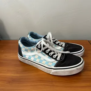 Vans Old Skool Lace Up‎ Sneaker Blue White Black Checkerboard Suede Toe Skate W8 thumbnail 5
