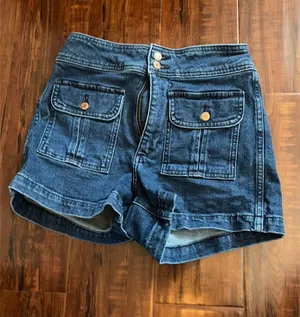 Gap Jean Shorts thumbnail 1