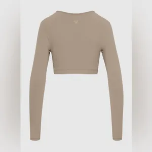 Aritzia BUTTER Mobility Longsleeve Crop Top - workout top in nomad Taupe size M thumbnail 13