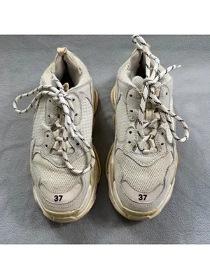 Balenciaga Triple S Women’s EU 37 US 7 White Cream Chunky Sneakers 524039 thumbnail 2