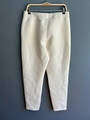 Uniqlo cream sweatpants  thumbnail 5