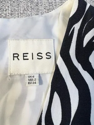 💥REISS Black White Zebra Fit & Flare V Neck Mini Dress Pockets Sz 2 💛 thumbnail 10