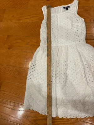 Old Navy White Eyelet Fit & Flare Dress Size 0 Bridal Shower Summer thumbnail 4