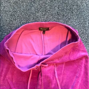 Juicy Couture Magenta Velour Pants with Gold Detail XL thumbnail 7