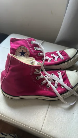 Pink High-Top Converse thumbnail 4