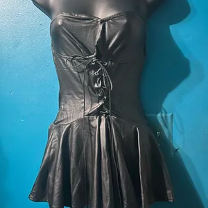 SheIn BUNDLE SALE: 15 % off 2 or more dresses/skirt sets thumbnail 3