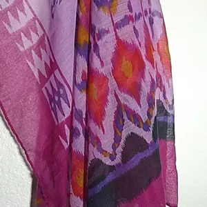 FINAL MARKDOWN 𝅺Ladies' Large Printed Scarf thumbnail 2
