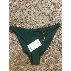 QUINCE Low Rise Bikini Bottom Palm Green NWT Sz Medium M SLOW FASHION thumbnail 3