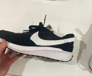 Nike Waffle Debuts thumbnail 1