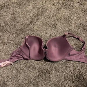 NWT Victoria's Secret Lace Body by Victoria Underwire lined Demi bra 34DDD thumbnail 3