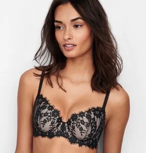 NWOT Victoria’s secret black and nude lace dream angels lined demi bra 32D thumbnail 1