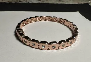 Premier Designs Rose Gold & Rhinestone Hinged Bangle Bracelet 7 Inch thumbnail 9