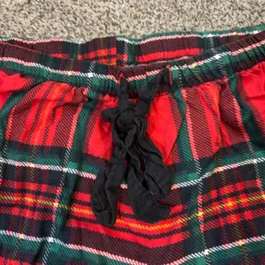 Victoria’s Secret Pink Sleep Shorts thumbnail 2