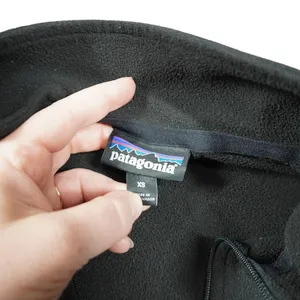 Patagonia Women's XS Black 1/4‎ Zip Fleece Pullover Gorpcore Hiking Camping thumbnail 4