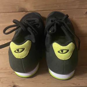 WOMEN'S PETRA VR SHOEHIGH-QUALITY, BREATHABLE SYNTHETIC AND MESH UPPER Size 8.5 thumbnail 3