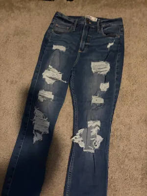 High waisted light wash ripped jeans thumbnail 2