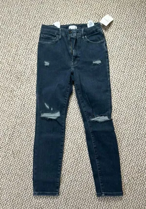 Good American Jeans thumbnail 4