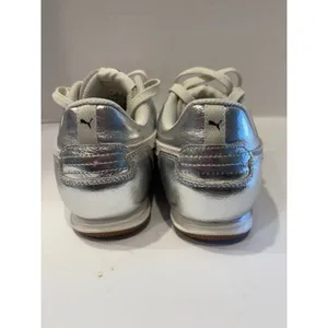 PUMA Bella Donna low-top lifestyle sneakers in a metallic silver finish 6.5 thumbnail 5