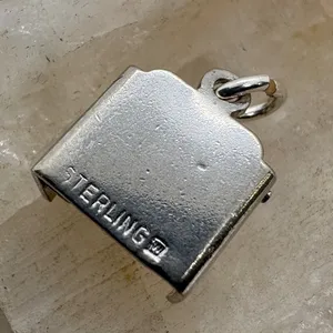 Vintage‎ Sterling Silver Piano Charm Rhodium Plated Musical Pendant 1.22g thumbnail 5