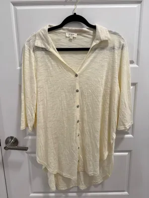 Umgee Cream 3/4 Sleeve Collared Blouse thumbnail 1