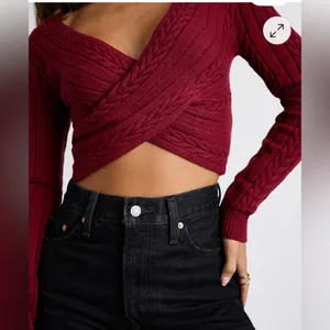 NWOT Windsor V-Neck Cable Knit Sweater -‎ Rich Burgundy thumbnail 9
