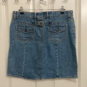 Old Navy Y2K Low Rise Denim Skirt thumbnail 4