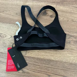 Lululemon Adapt the Strap Bra lululemon X Barrys black thumbnail 2
