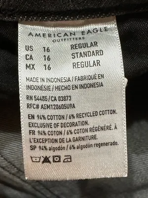 American Eagle Charcoal Grey Faded Black 90s Bootcut Jeans 16 High Rise thumbnail 7