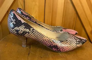 Franco Sarto Women's Pink Cobra Faux Snake Skin Pattern Pump Heels Size 6M thumbnail 1