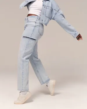 Abercrombie and fitch curve love high rise dad Jean thumbnail 1
