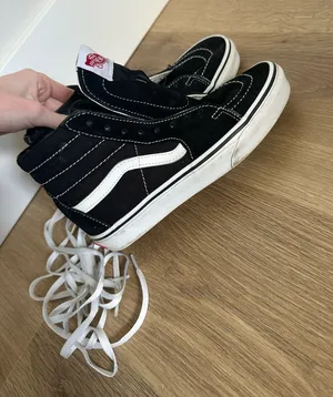 High-Top Vans thumbnail 1