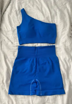 Amazon OQQ Workout Set thumbnail 1
