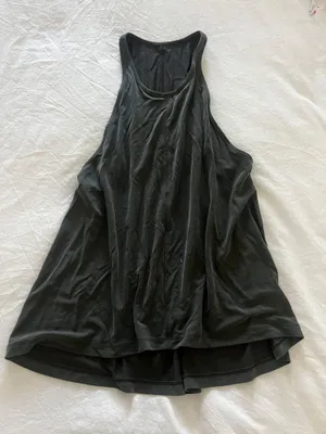 Lululemon Tank thumbnail 4