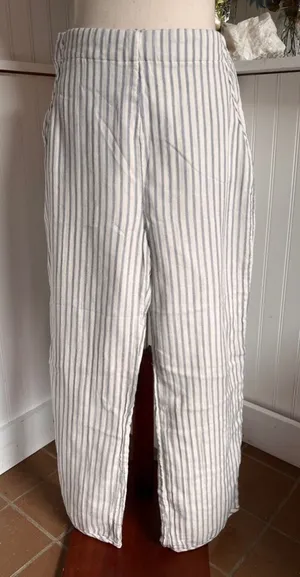 Dee Elly Coastal Chic Striped Cotton Pants thumbnail 1