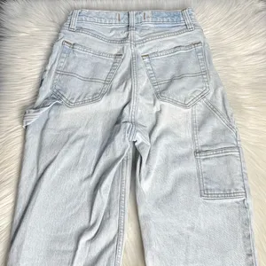 Abercrombie Light Wash The 90’s Straight Ultra High Rise Carpenter Jeans thumbnail 7