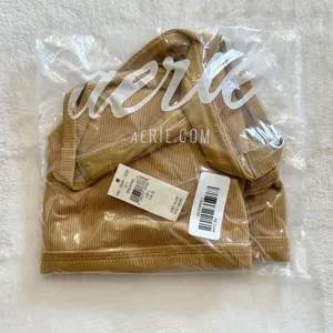 NWT Offline by Aerie Goals Light Tan Ribbed Padded Sports Bra - Size: Large thumbnail 8
