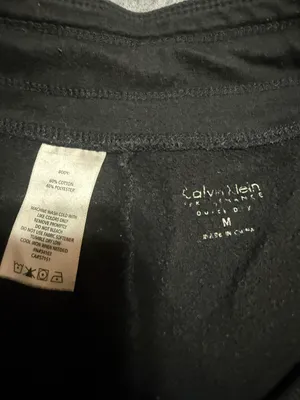 Calvin Klein Performance sweatpants/joggers with draw string, wide leg. thumbnail 3