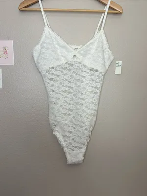 Aerie new show off lace coquette bodysuit crème white summer sexy medium bride thumbnail 4