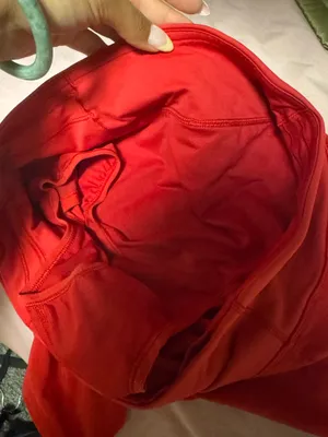 Lululemon Low-Rise 2.5" Dark Red Speed Up Lined Shorts thumbnail 4