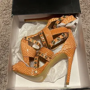 High heel strappy shoes Size 10 thumbnail 1