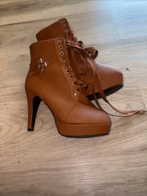 Women’s Lace-Up Ankle Boots in Brown tall heels 5 in size 10 thumbnail 7