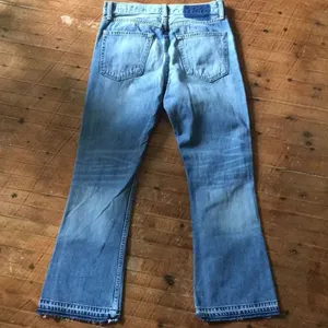 Rag & Bone raw edge distressed cropped size 26 jeans thumbnail 5