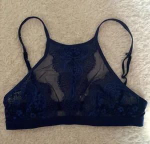 Victoria's Secret Bralette thumbnail 3
