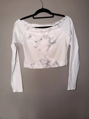 Buffbunny Collection Marble Long Sleeve Crop Top – Size M thumbnail 2