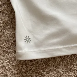 Athleta active wear tank. Fits Xs thumbnail 4
