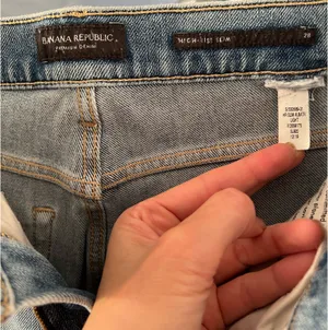 Banana Republic High-Rise Slim Jeans thumbnail 3